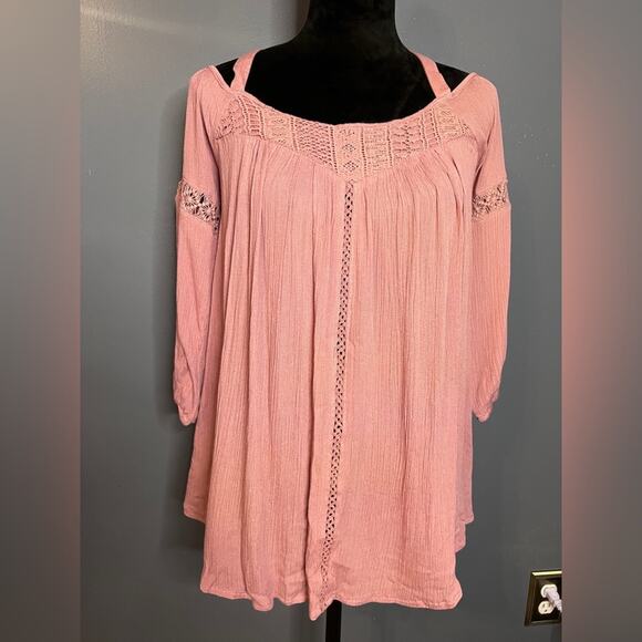Haute Monde Peach Blouse with Elegant Design and Adjustable Straps | Size M - Picture 1 of 4